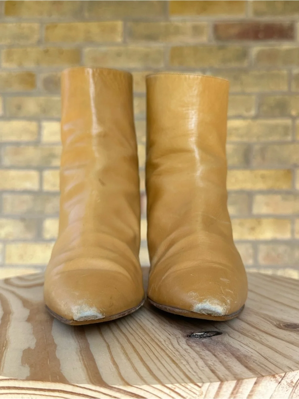 VTG Y2K Manolo Blahnik Butter Yellow Leather Sock Booties EU 35